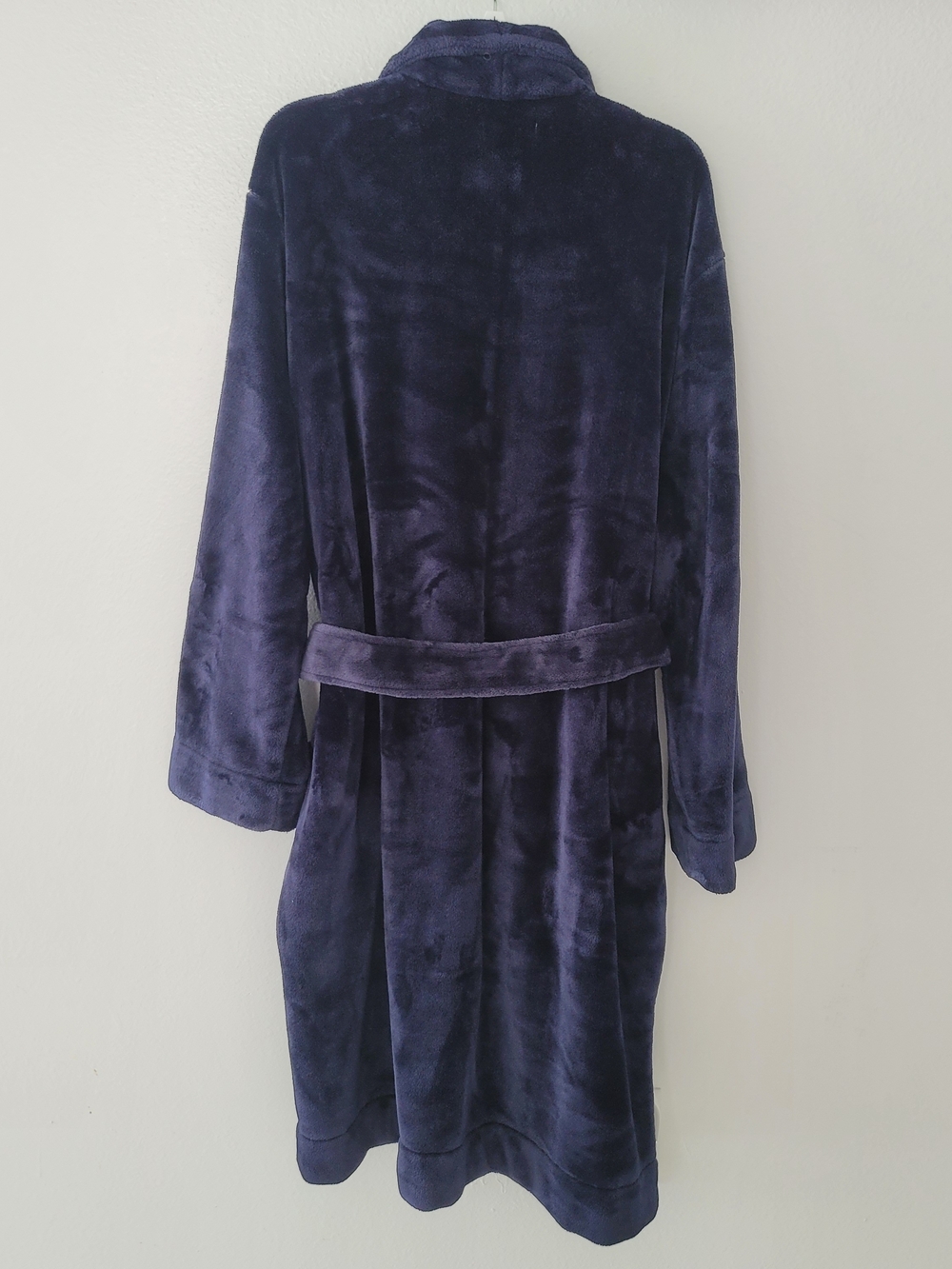 Club Room Navy Plush Velour Robe L/XL - Picture 3 of 9